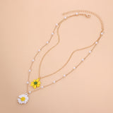 2022 hot jewelry hot sale pearl daisy pendant necklace female fashion all-match small daisy necklace