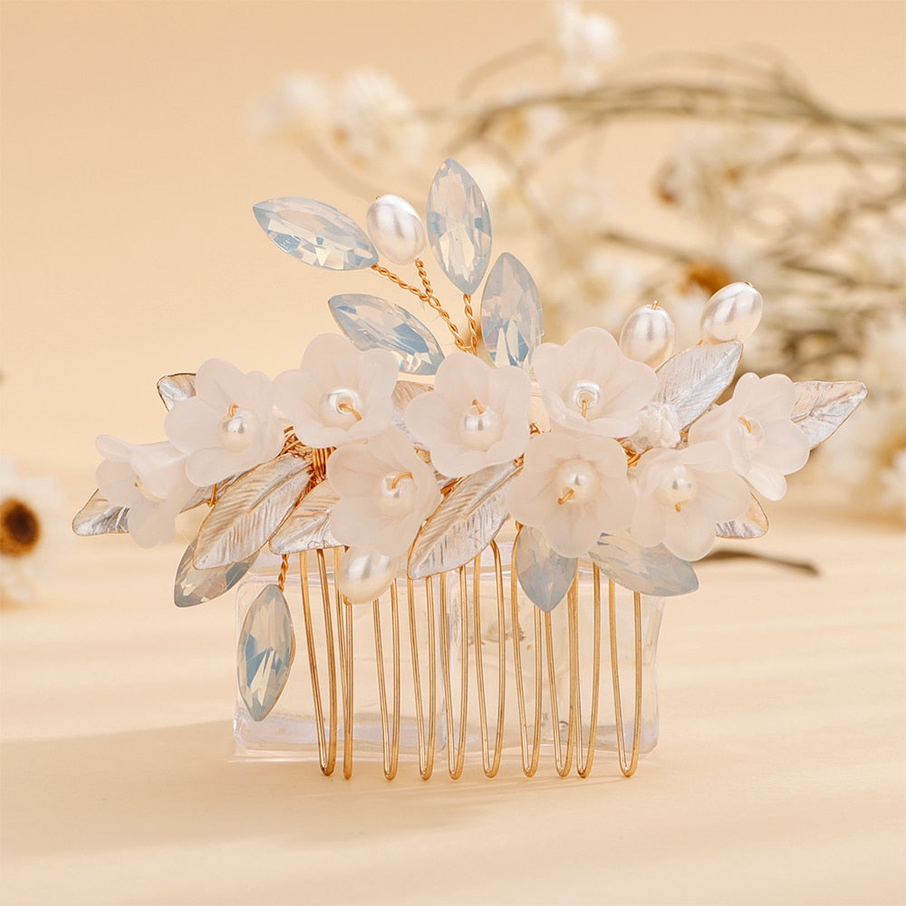 Flytonn  Gold Flower Rhinestone Bridal Hair Comb Pearl Leaves Women Wedding Head Jewelry Accessories Silver Handmade Headpiece for Bride