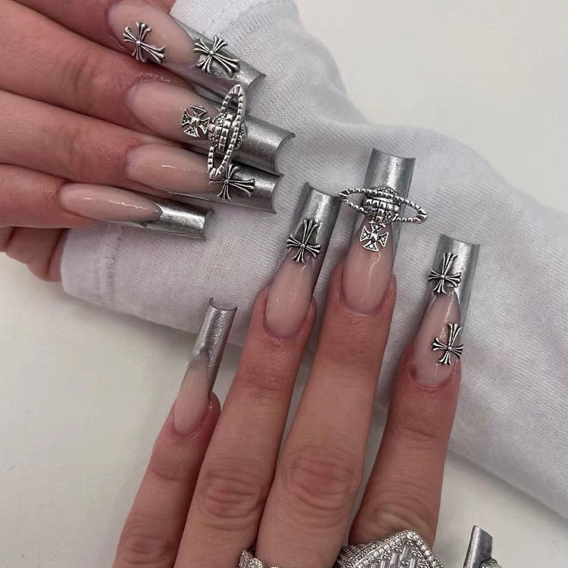 Flytonn Fall/Winter Ambiance  Y2K Silver French Style Fake Nails Wearable False Nails 3D Saturn Cross Designs Diamond Full Cover Press On Long Coffin Nails