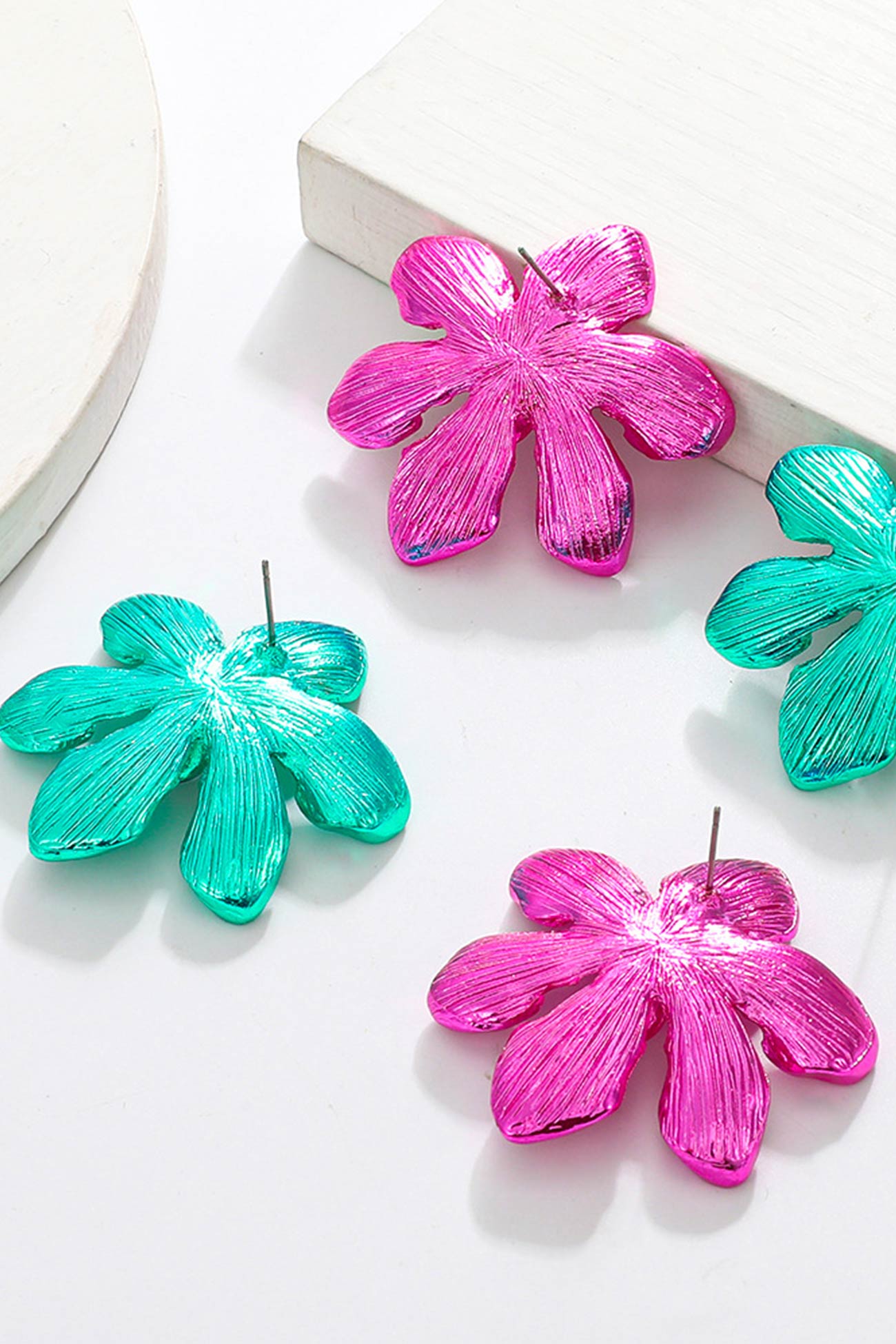 Flytonn-Valentine's Day gift Solid Color Petal Earrings